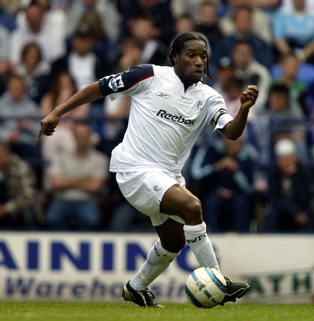 中国米兰体育-魔术鏖战尼日利亚男篮，克莱制霸全场