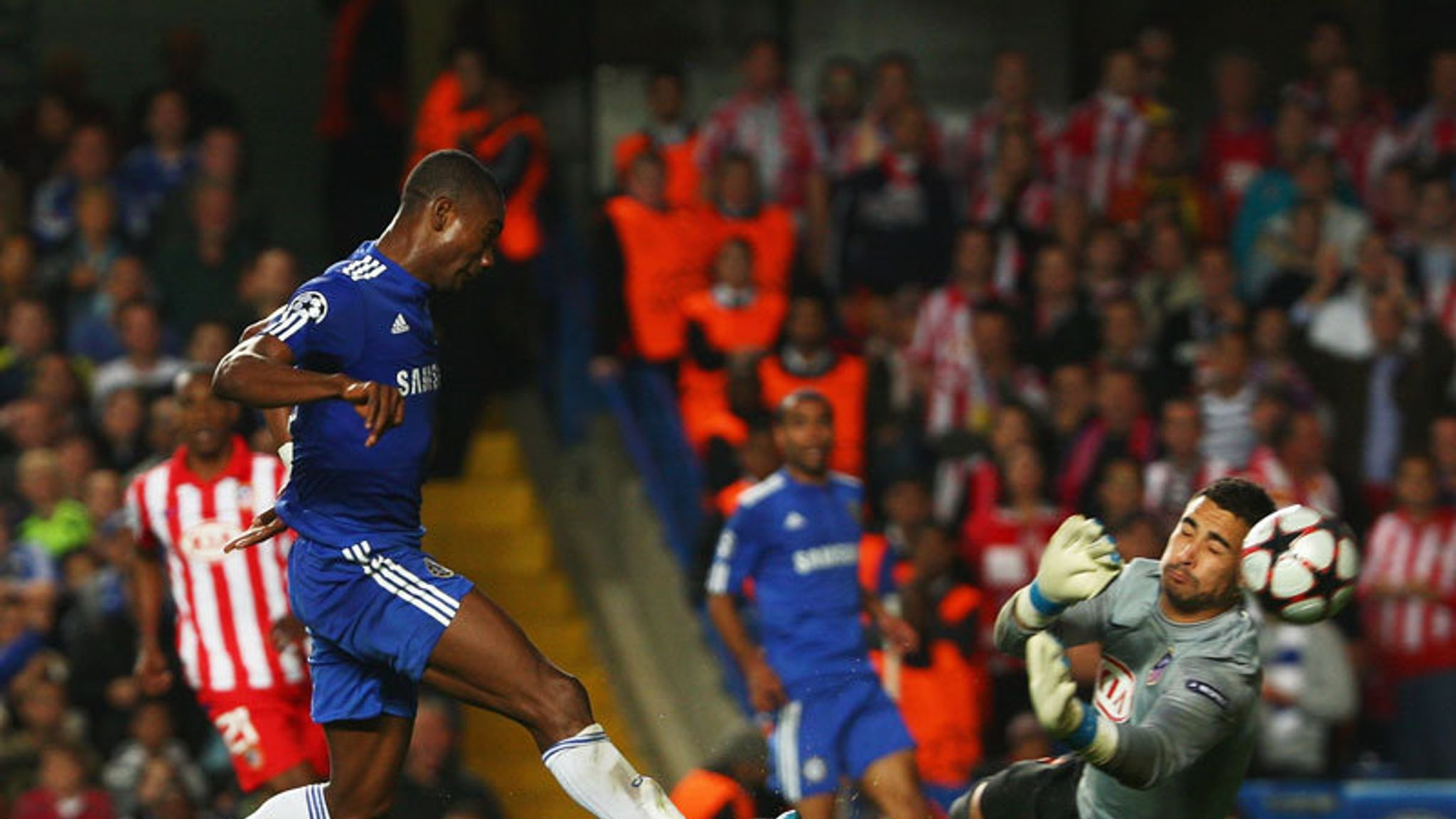 马赛击败波尔图，跻身联赛16强的简单介绍