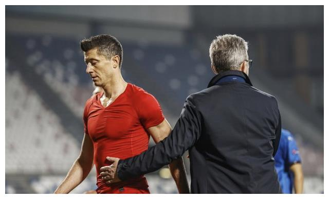 米兰百家乐-波兰队战绩不佳深陷保级危机的简单介绍