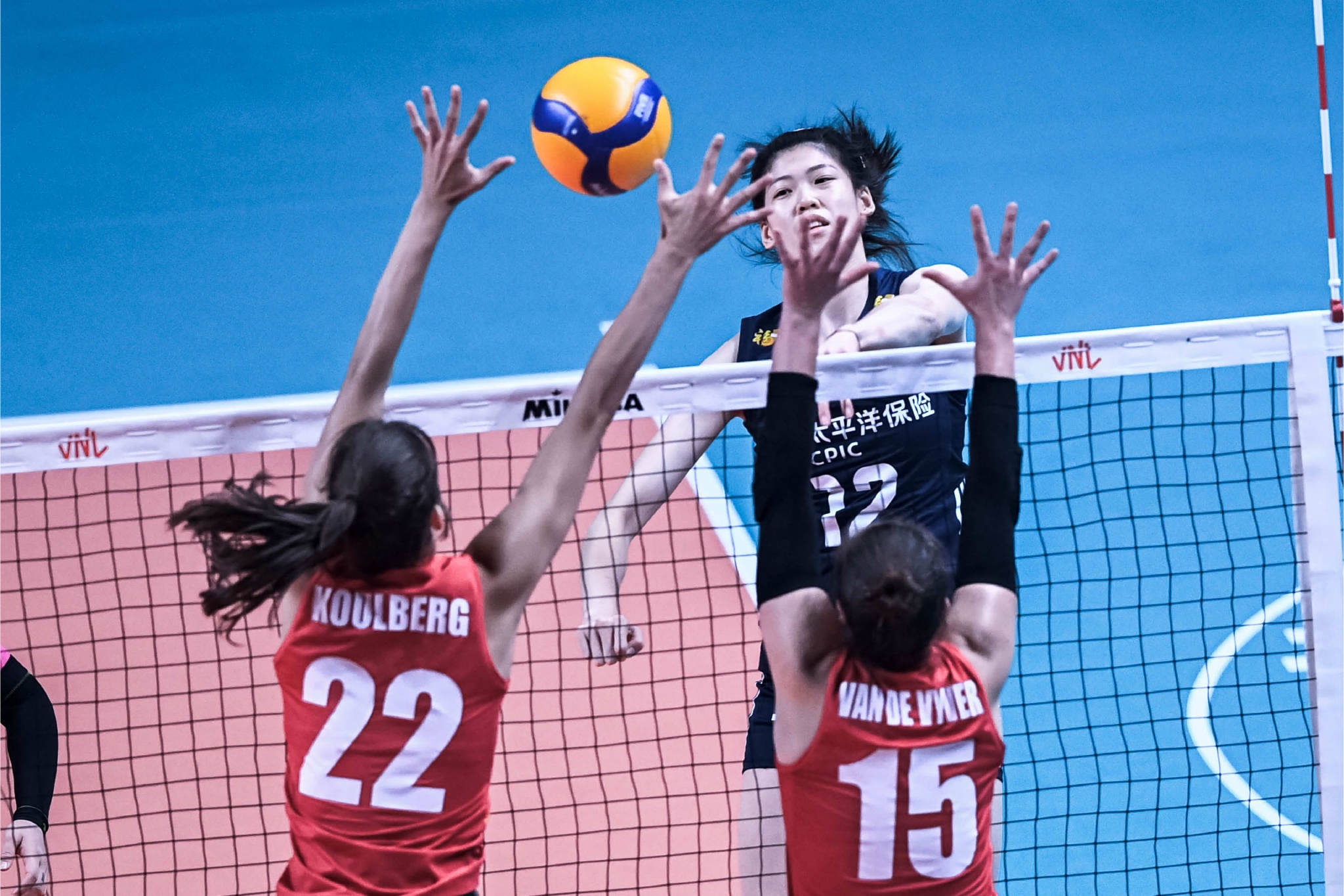 米兰体育app-包含法国羽毛球队横扫泰国羽毛球队，马琳统治全场的词条