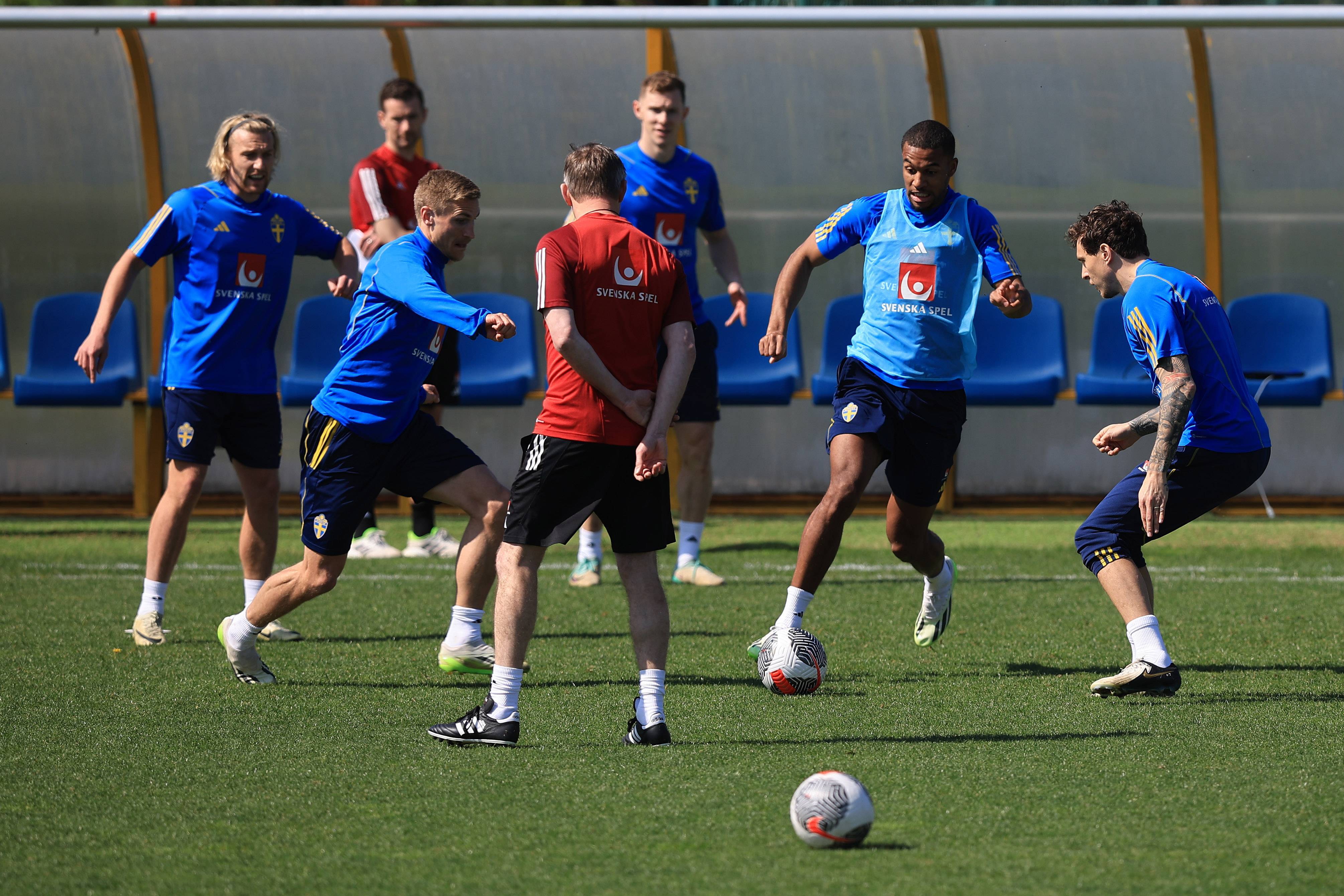 米兰捕鱼-关于法罗群岛队员备战斯洛伐克友谊赛，全队积极备战的信息