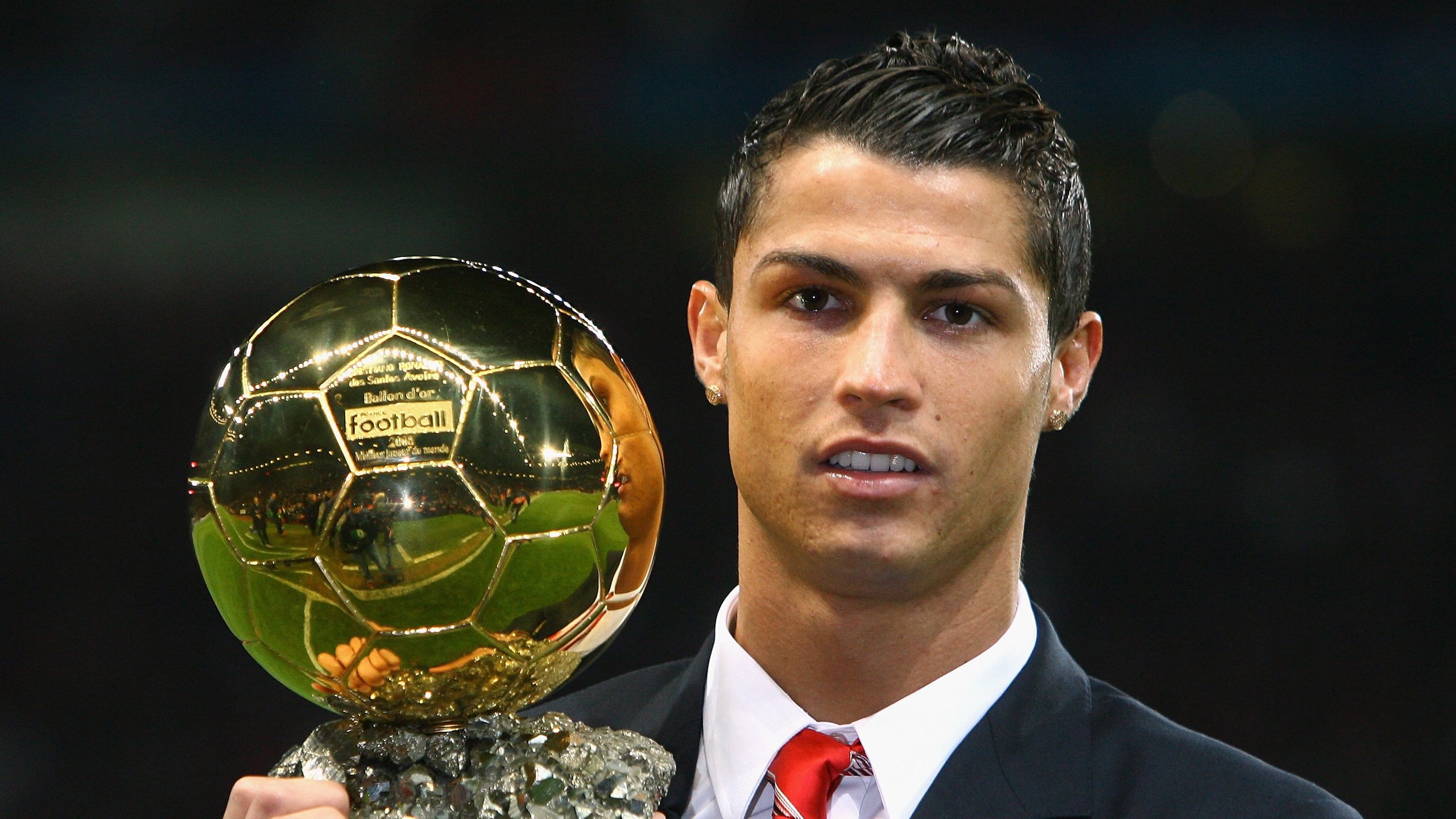 绝杀之夜，杰伦·格林如何用一记爵士乐般的压哨球，让尼克斯沉默